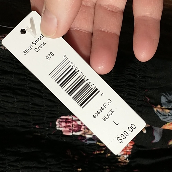 Juniors dress - Picture 3 of 3